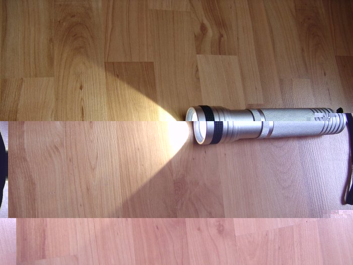 1.jpg (114.28 KiB) 35296 mal betrachtet Taschenlampe eingeschaltet, stark fokussiert - nur das minimale Streulicht ist am Boden erkennbar, der Strahl nicht
