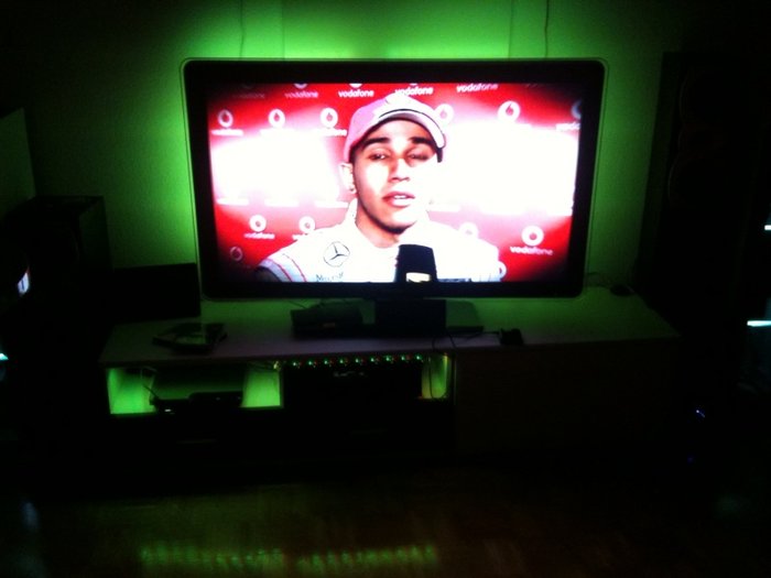 tv1.jpg